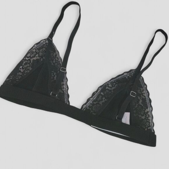 UO Out From Under Christy Love Bug Triangle Bra - Picture 5 of 9